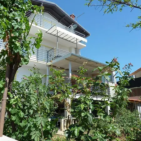 Studio 15080b Vodice